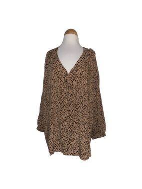 Terra & Sky Tan and Black Leopard Print V-Neck Tunic Blouse